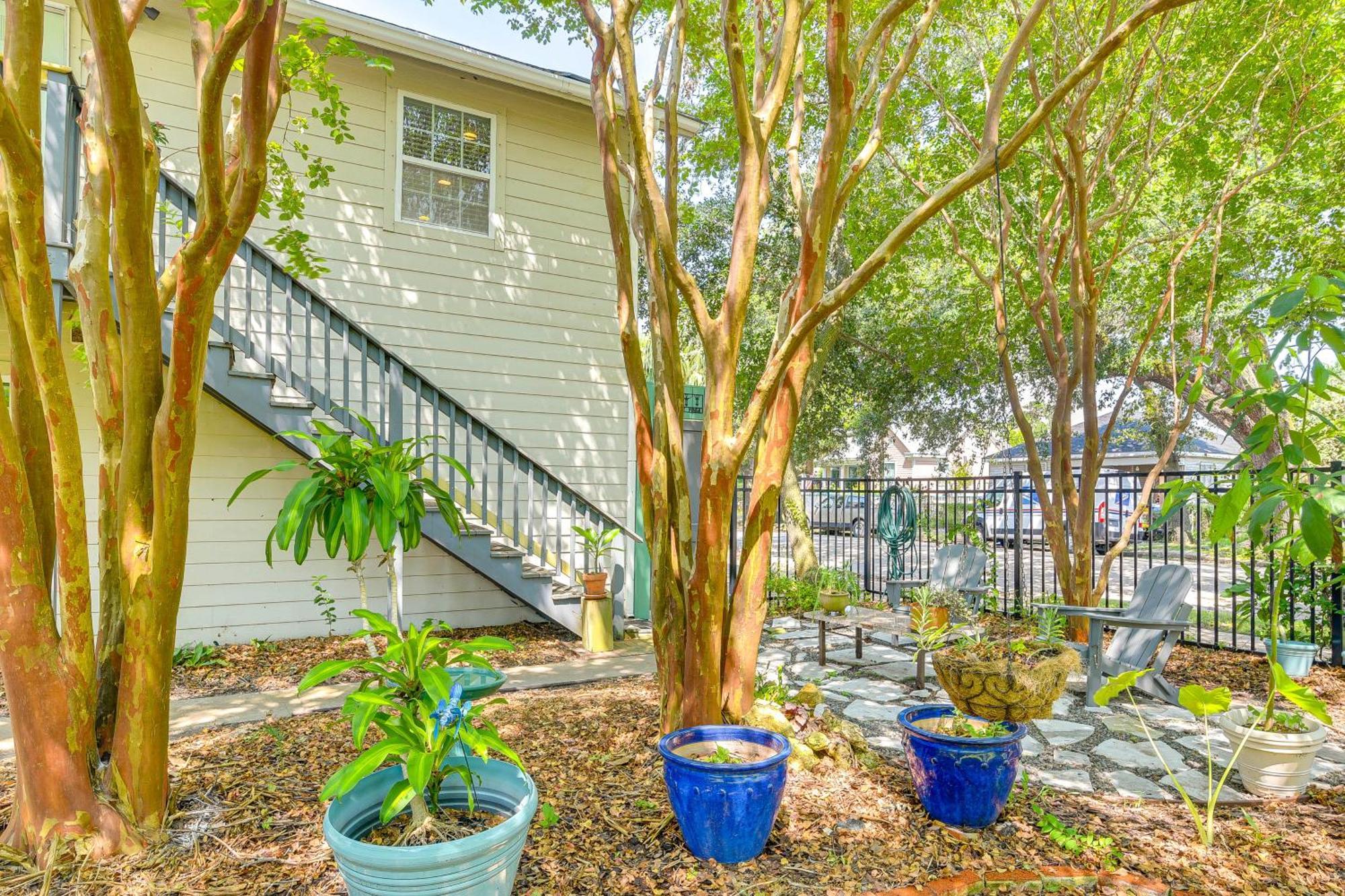 Cozy Galveston Apartment With Private Beach Pass! Eksteriør billede