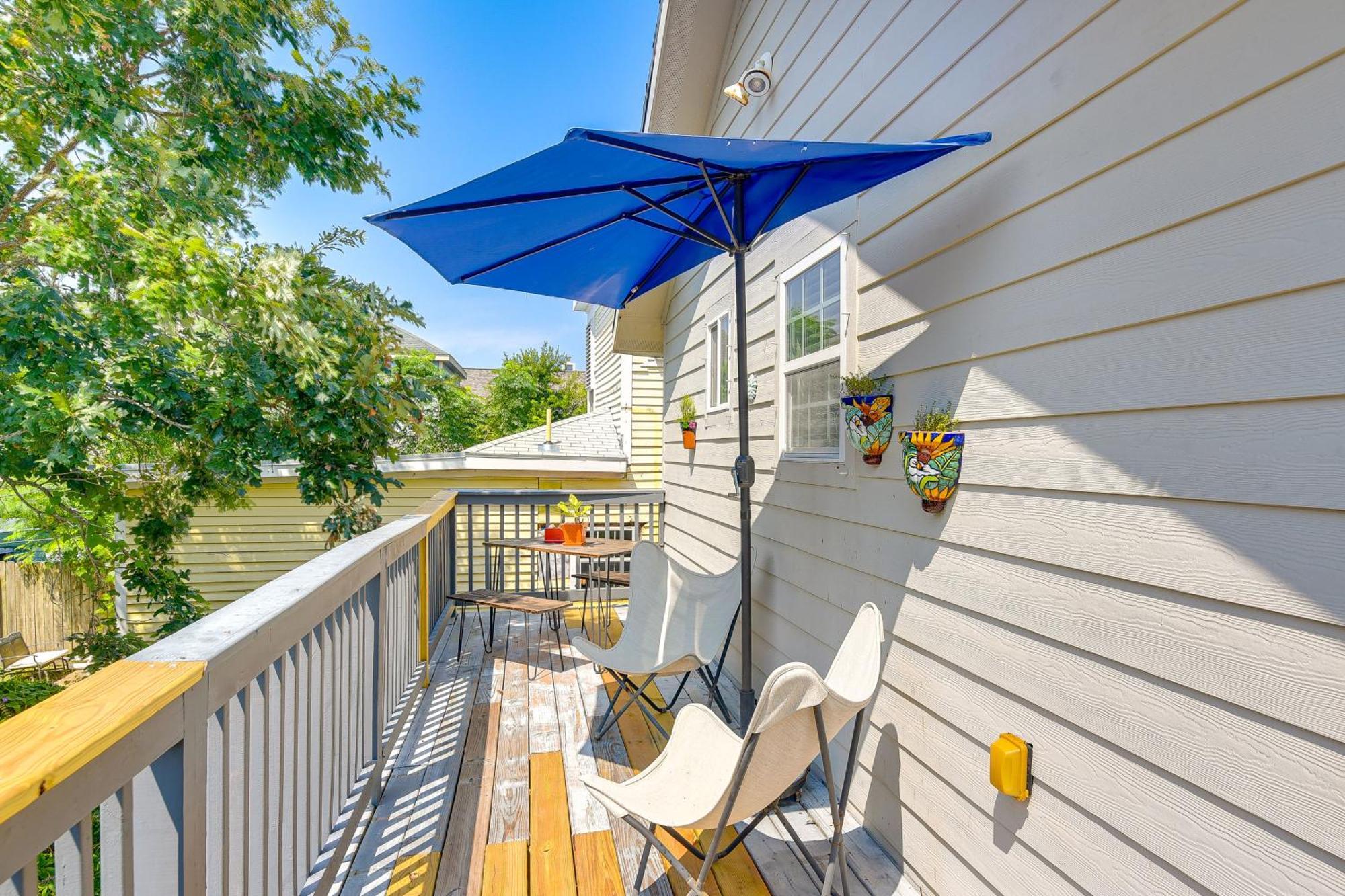 Cozy Galveston Apartment With Private Beach Pass! Eksteriør billede